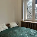 Apartment Private - Tom *