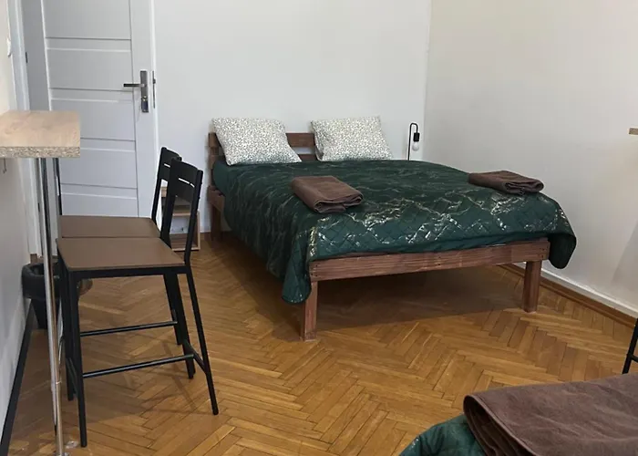 Private - Tom * Cracovie