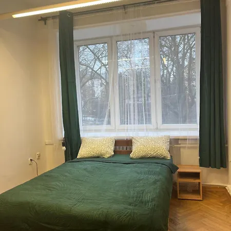 Tom Vandrarhem Kraków